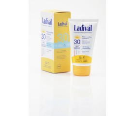 Ladival Pieles Sensibles o Alérgicas SPF 30. 75